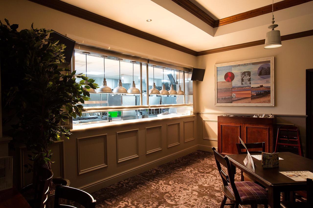 Отель The Furness Railway Wetherspoon Барроу-ин-Фернесс Экстерьер фото